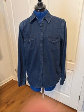 GAP Indigo Denim Button-Front Shirt